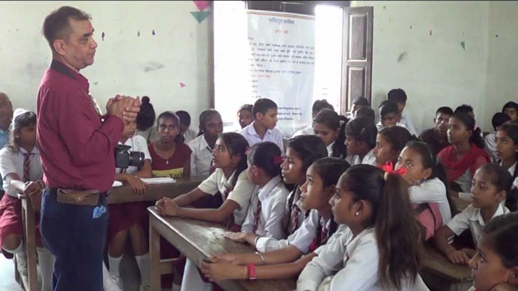 prahari nagarik hatemalo inaruwa police